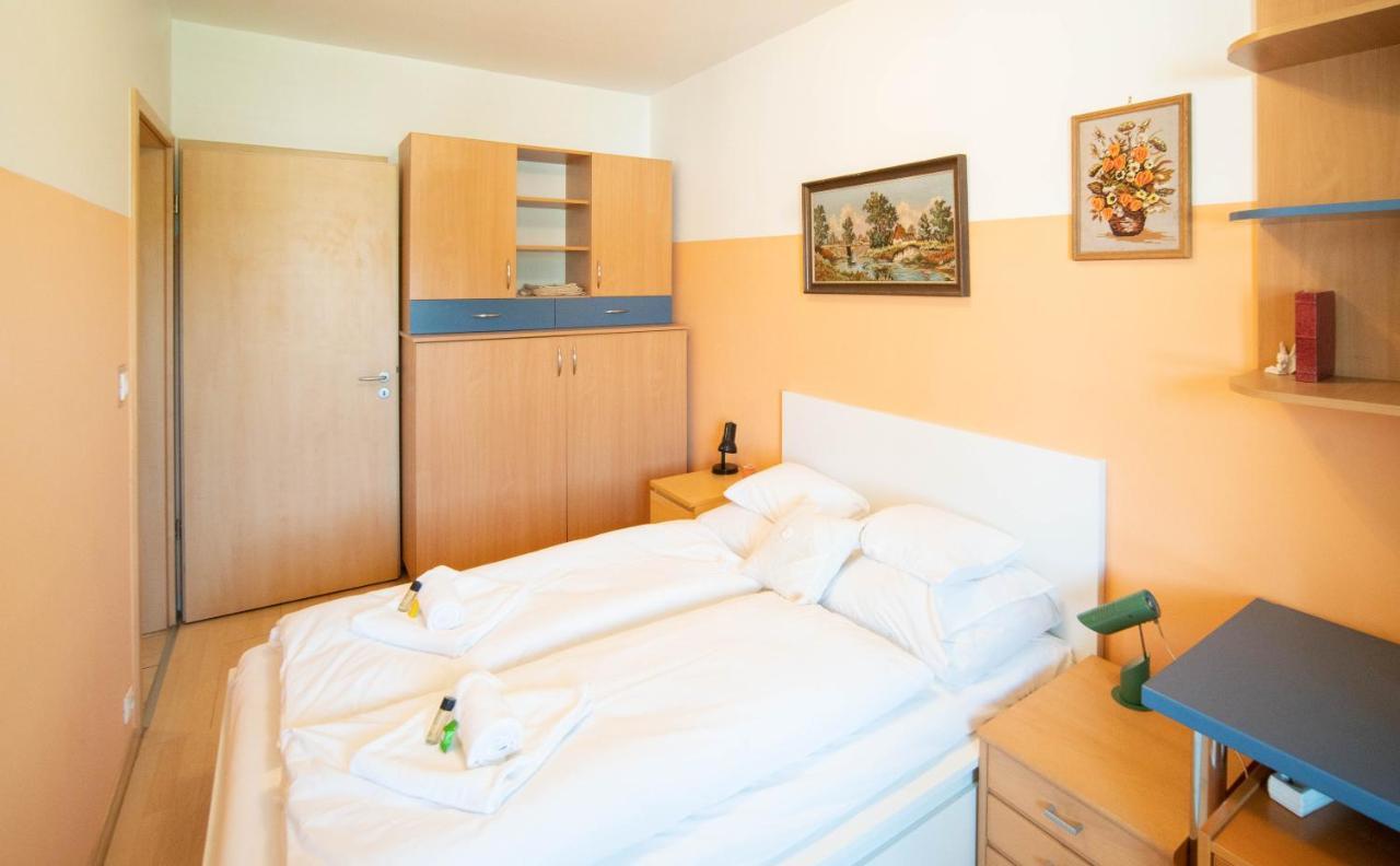 Apartment Free Parking Amphitheater - Wifi, Ac, Tv *